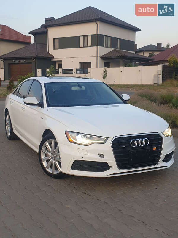 Седан Audi A6 2013 в 