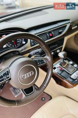 Седан Audi A6 2014 в 