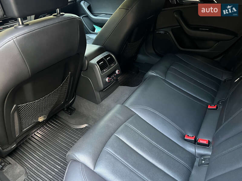 Седан Audi A6 2015 в Днепре