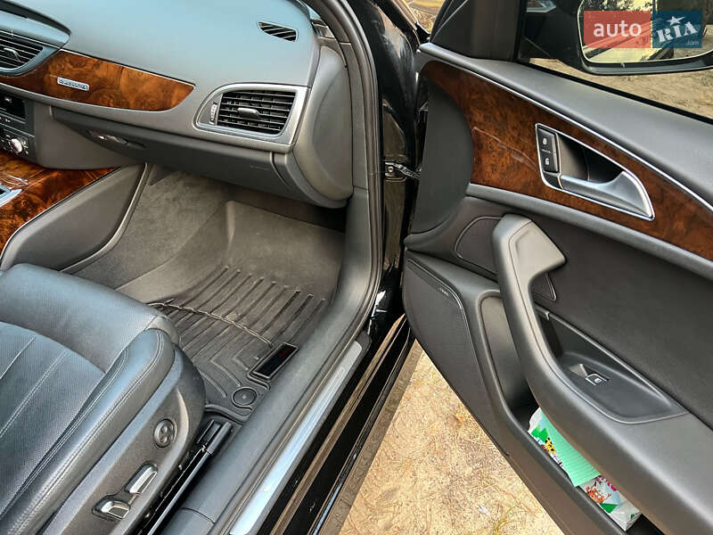 Седан Audi A6 2015 в Днепре