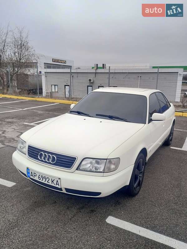 Седан Audi A6 1996 в Запорожье