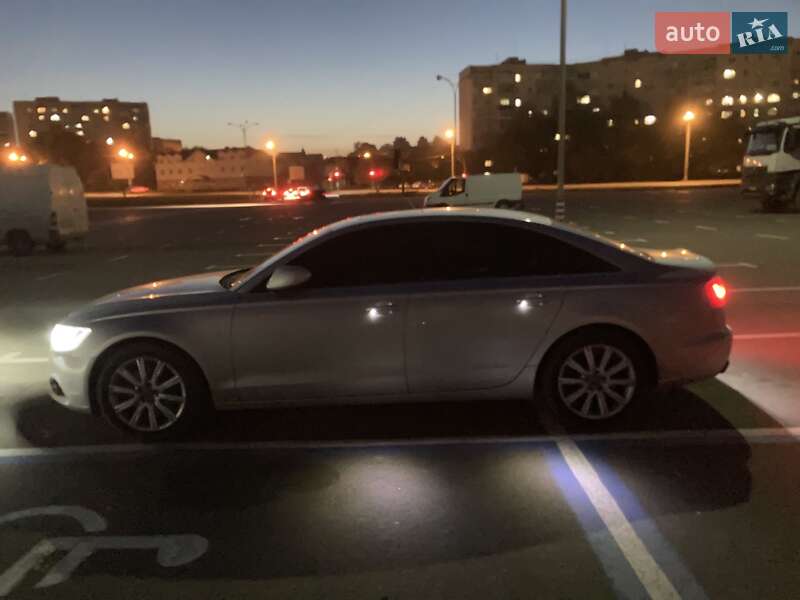 Седан Audi A6 2014 в 