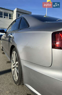 Седан Audi A6 2015 в 