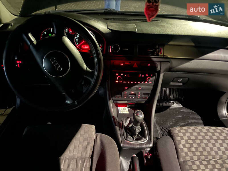 Універсал Audi A6 2002 в Маневичах фото 6 Універсал Audi A6 2002 в Маневичах