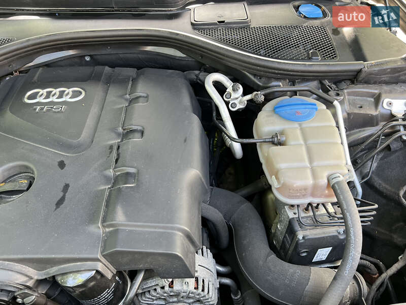 Седан Audi A6 2012 в Жовкве