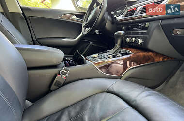 Седан Audi A6 2012 в 