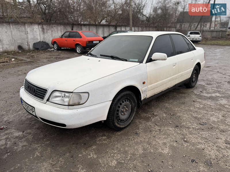 Седан Audi A6 1996 в Валках