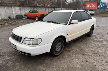 Седан Audi A6 1996 в Валках