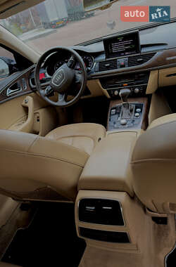 Седан Audi A6 2012 в 