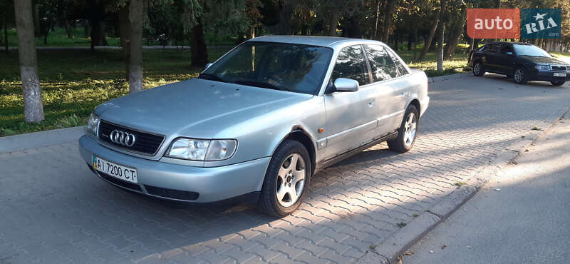 Седан Audi A6 1997 в Шпитьках