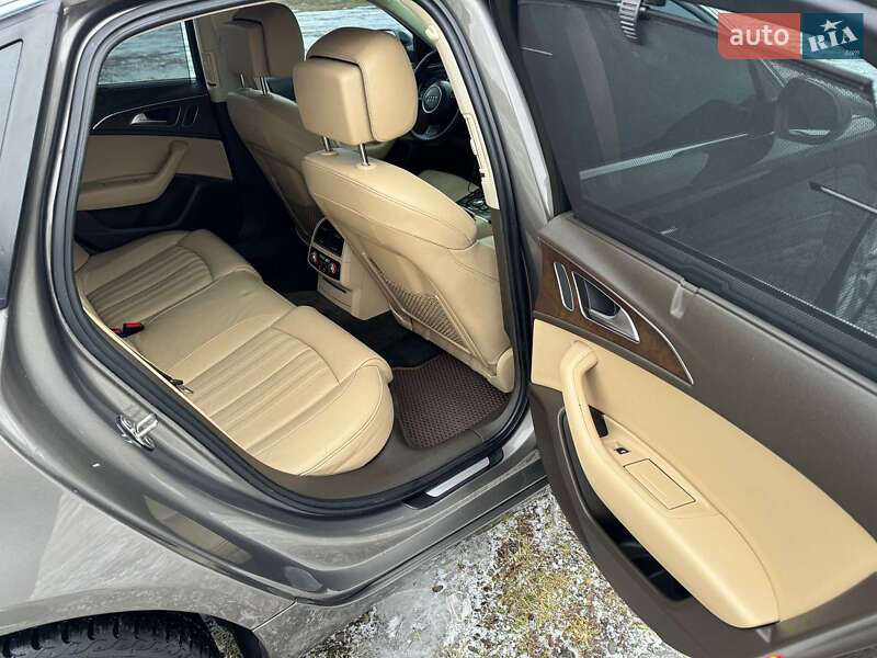 Седан Audi A6 2011 в Жидачове