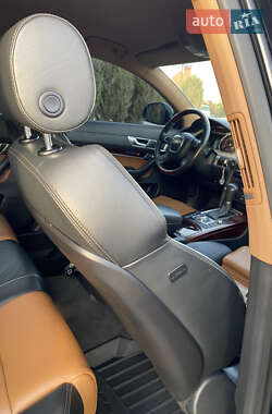 Седан Audi A6 2010 в 