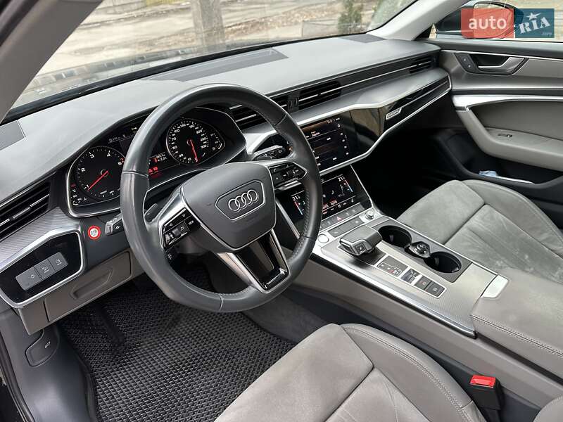 Универсал Audi A6 2019 в Киеве
