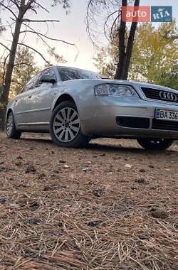 Седан Audi A6 2001 в Первомайске