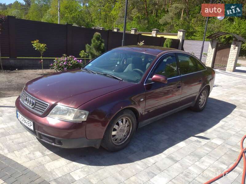 Седан Audi A6 1998 в Ратному