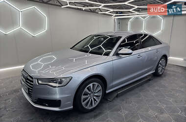 Седан Audi A6 2015 в 