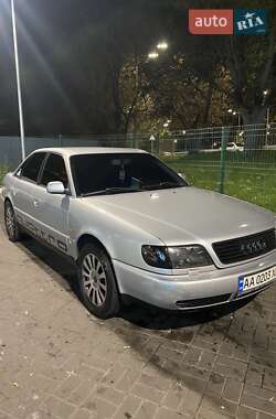 Седан Audi A6 1996 в Киеве