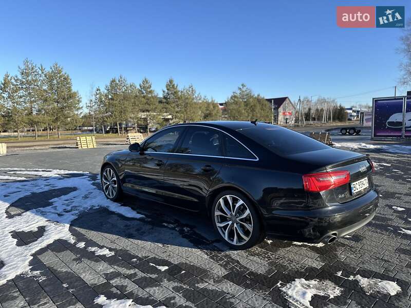 Седан Audi A6 2013 в Самборе