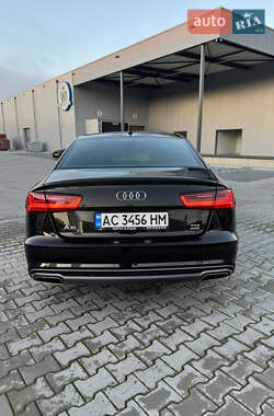Седан Audi A6 2014 в 