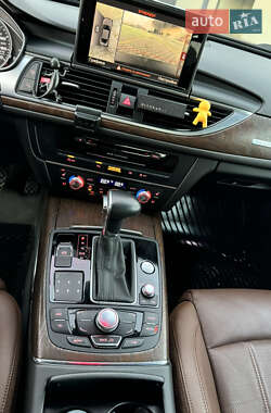 Седан Audi A6 2014 в 
