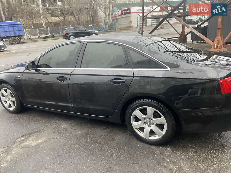 Седан Audi A6 2012 в Днепре
