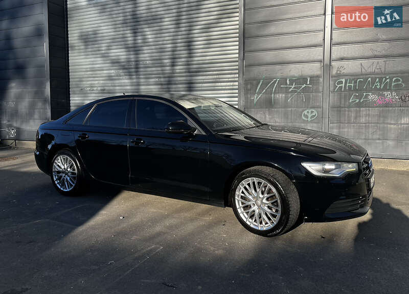 Седан Audi A6 2013 в Киеве