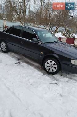 Седан Audi A6 1996 в Кременце