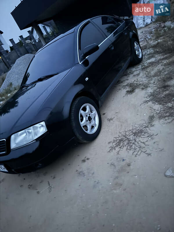 Седан Audi A6 1997 в Вышгороде