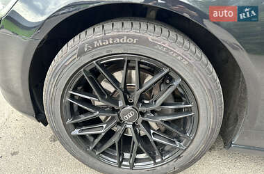 Седан Audi A6 2013 в 