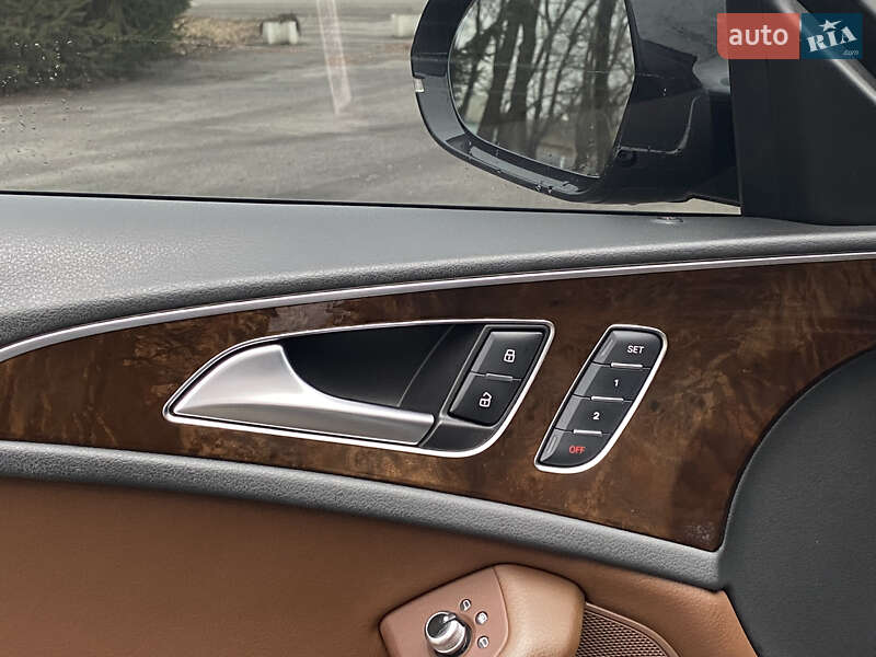 Седан Audi A6 2012 в Киеве