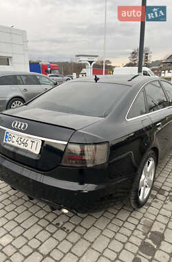 Седан Audi A6 2004 в 