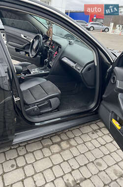 Седан Audi A6 2004 в 