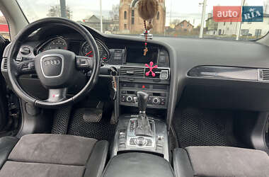 Седан Audi A6 2004 в 