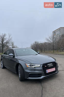 Седан Audi A6 2014 в Первомайську