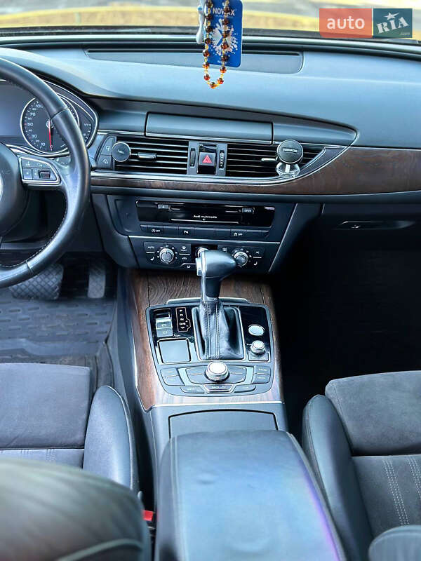Седан Audi A6 2012 в Любомлі