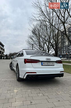 Седан Audi A6 2018 в Ужгороде