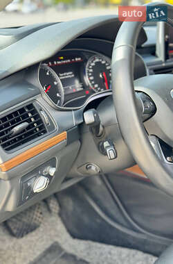 Седан Audi A6 2015 в 