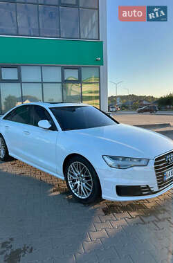 Седан Audi A6 2015 в 