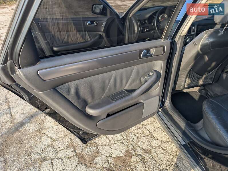 Універсал Audi A6 2002 в Овідіополі