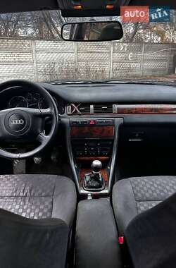 Универсал Audi A6 2000 в 