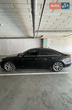 Седан Audi A6 2012 в 