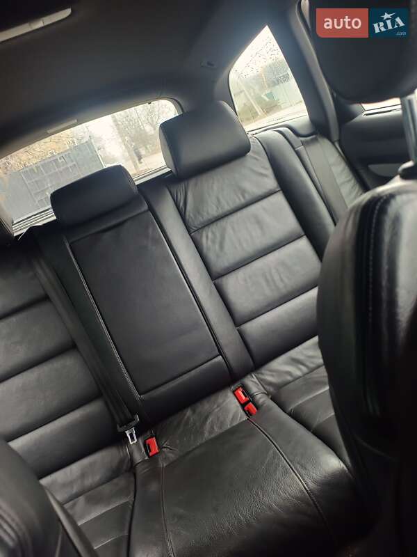 Универсал Audi A6 2005 в Знаменке
