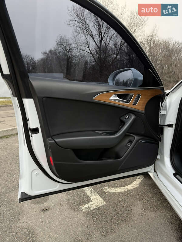 Седан Audi A6 2015 в Днепре