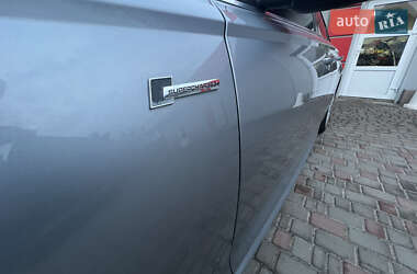Седан Audi A6 2015 в 