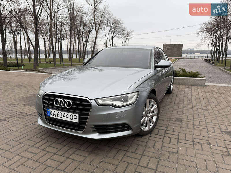 Седан Audi A6 2011 в Киеве