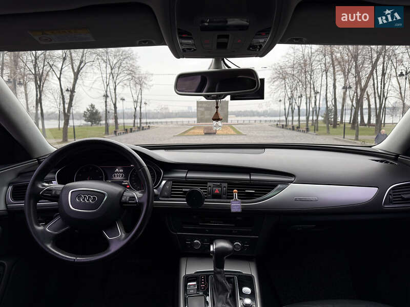 Седан Audi A6 2011 в Киеве