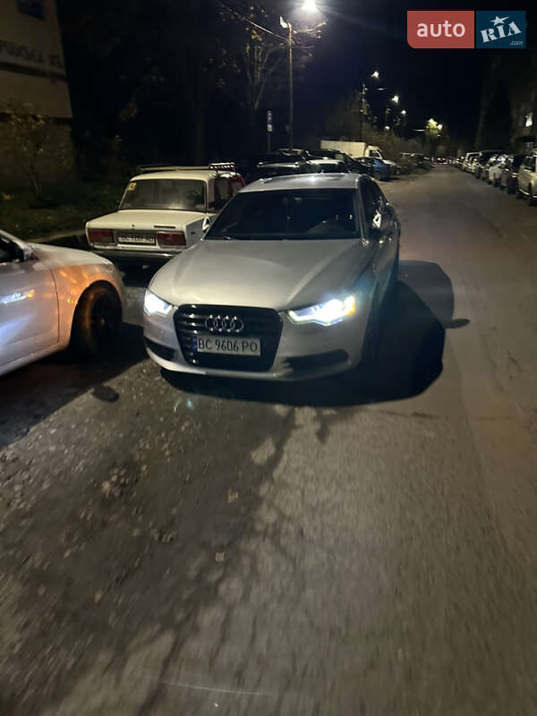 Седан Audi A6 2014 в Львове