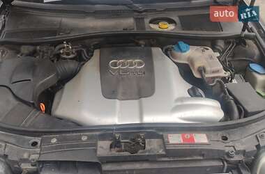Универсал Audi A6 2001 в 