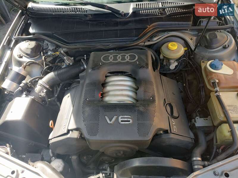 Седан Audi A6 1996 в Бердичеве