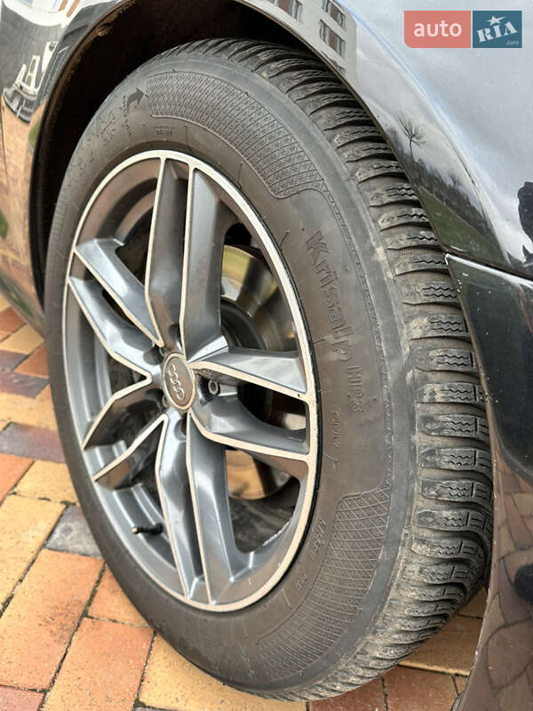 Седан Audi A6 2013 в Виннице